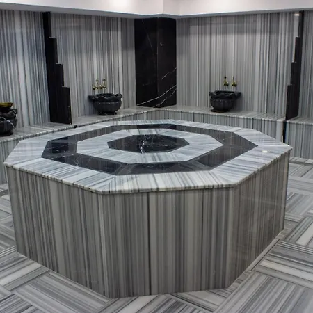 Ramada By Wyndham