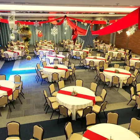 فندق Ramada By Wyndham