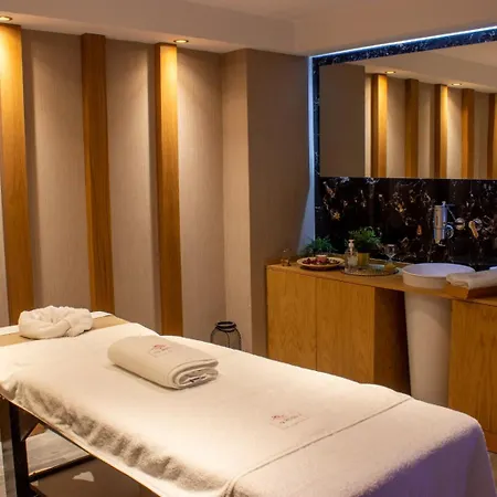 Ramada By Wyndham Tire