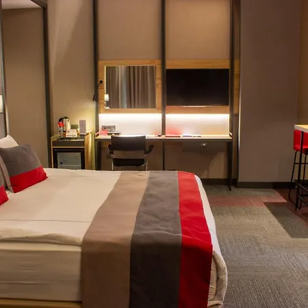 Ramada By Wyndham 5*