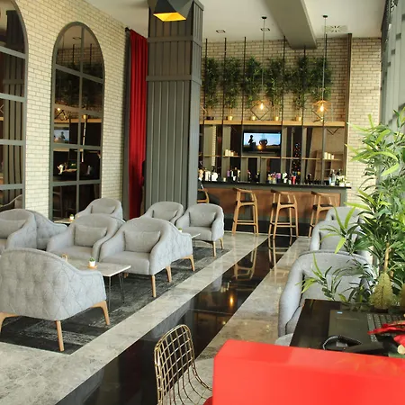 Hotel Ramada By Wyndham 5*