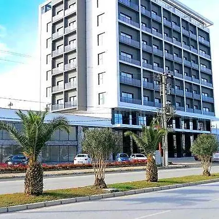 酒店 Ramada By Wyndham Tire