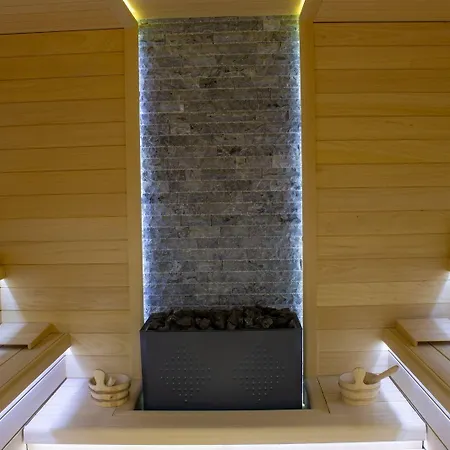 Ramada By Wyndham Hotel 5*