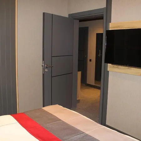 Ramada By Wyndham Hotel Tire