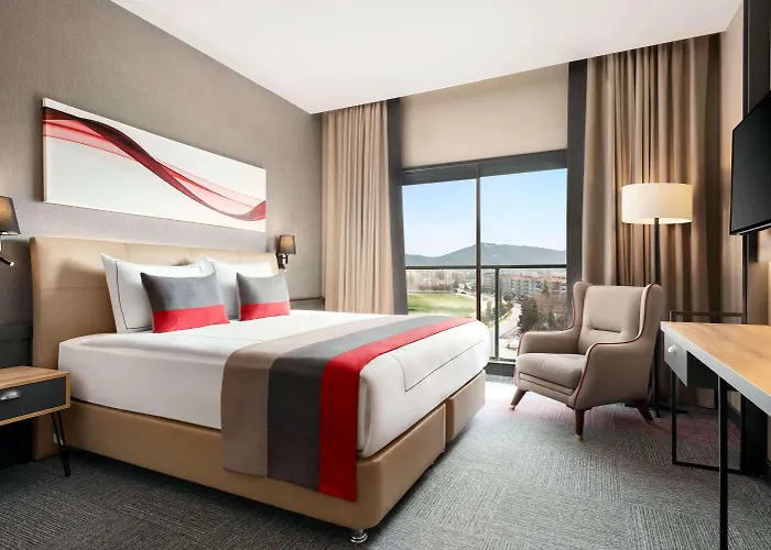 Ramada By Wyndham Отель 5*